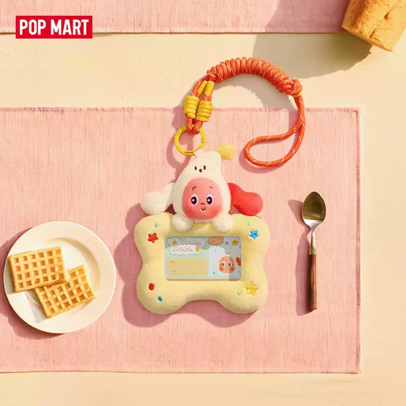 POP MART Twinkle Twinkle Live  – Action Figure Stand recenzja i cena